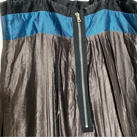 BCBGMaxAzria Pleated Colorblock Metallic Sheen Sleeveless Dress - Picture 8 of 8